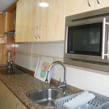 De 2 Dormitorios. A/ Acondicionado. Urbanizacion Con Piscina, Exclusivo Familias - Es-314-32 * Gandia