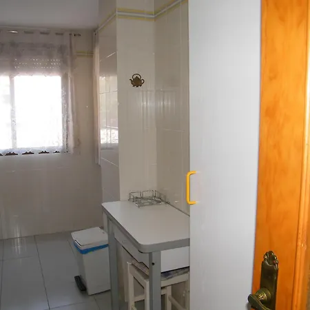 Con Aa Y Piscina - Familias - Es-314-32 Apartamento Gandía